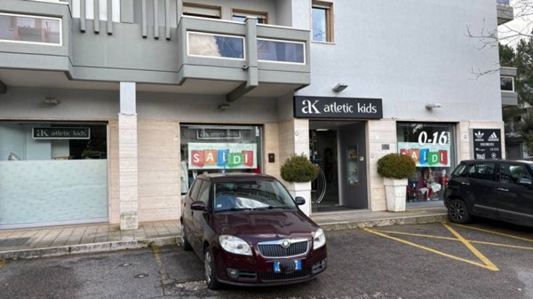 negozio in affitto a Martina Franca in zona Centro Storico