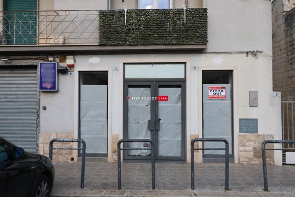 negozio in affitto a Martina Franca in zona Centro Storico