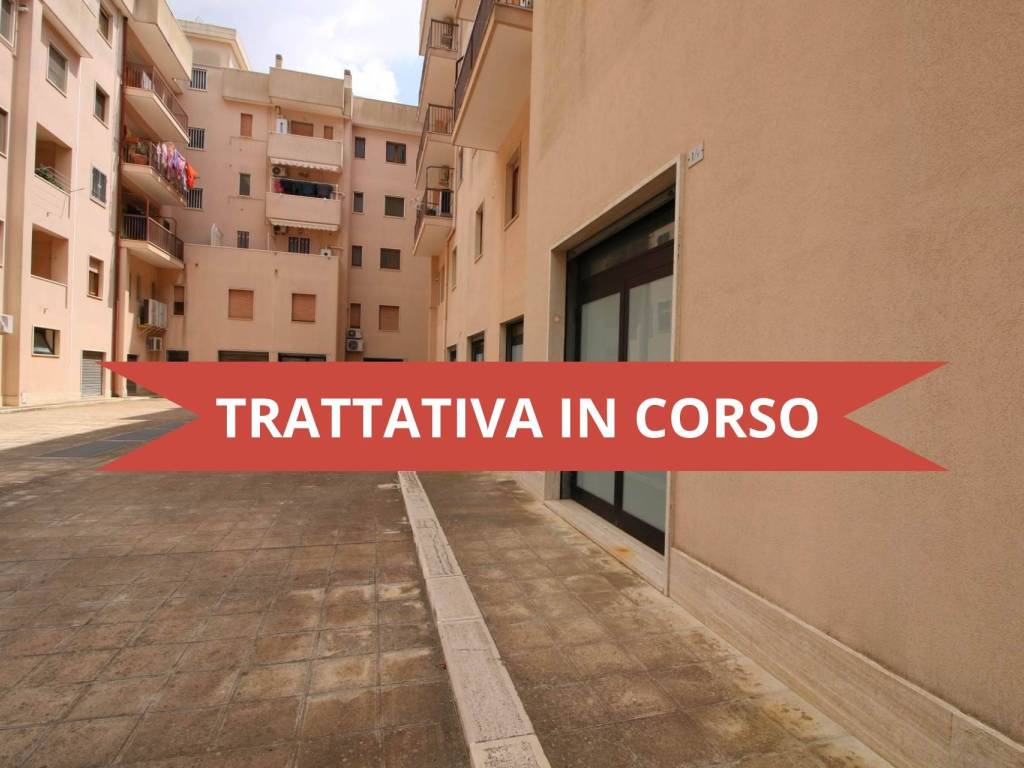 locale commerciale in affitto a Martina Franca in zona Centro Storico