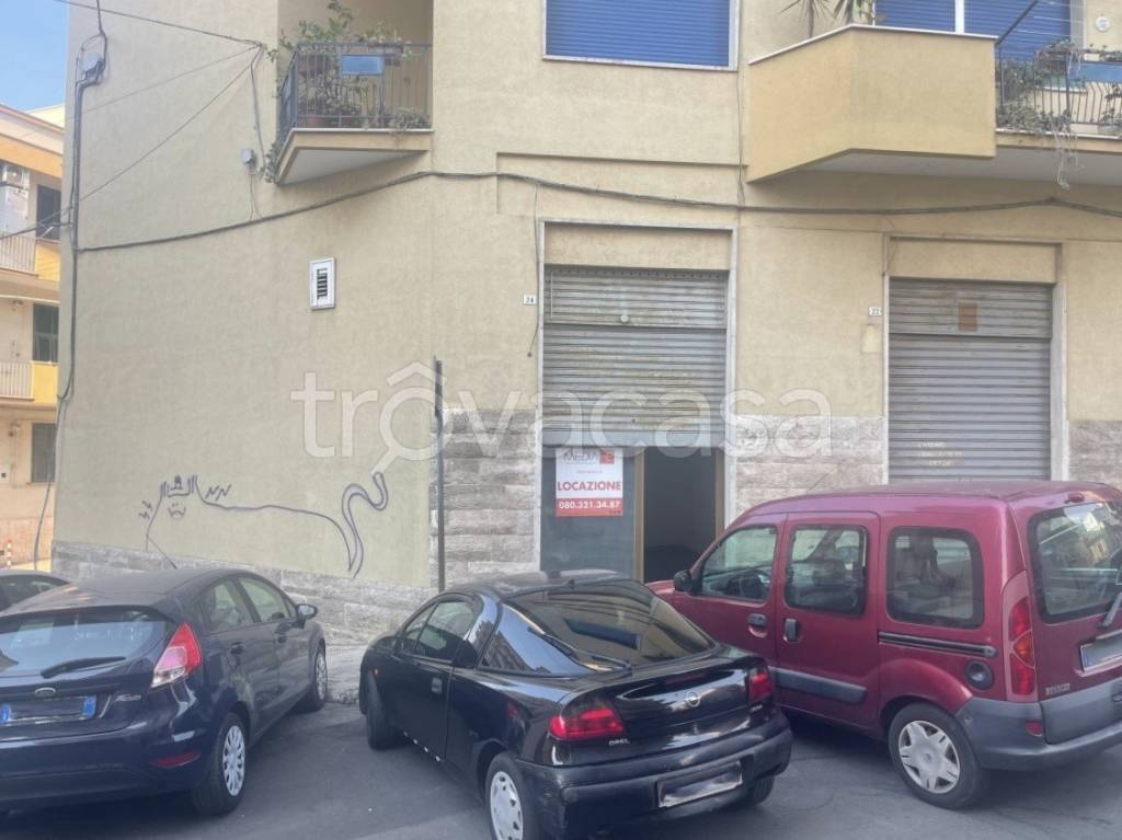 locale di sgombero in affitto a Martina Franca