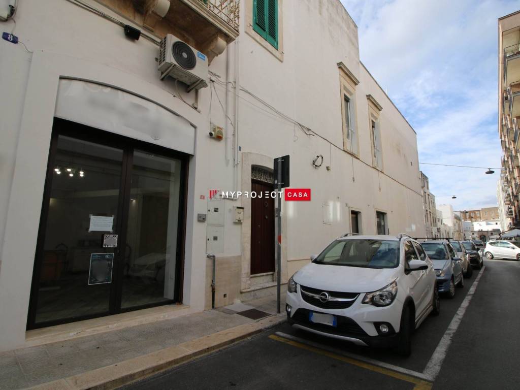 negozio in affitto a Martina Franca in zona Centro Storico