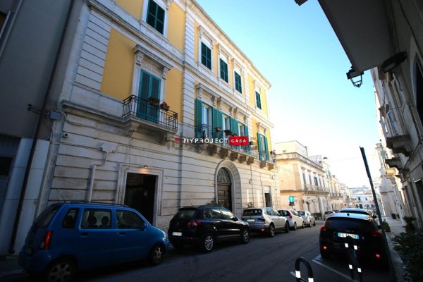 locale commerciale in affitto a Martina Franca in zona Centro Storico