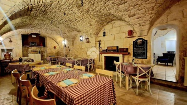 locale commerciale in affitto a Martina Franca in zona Centro Storico