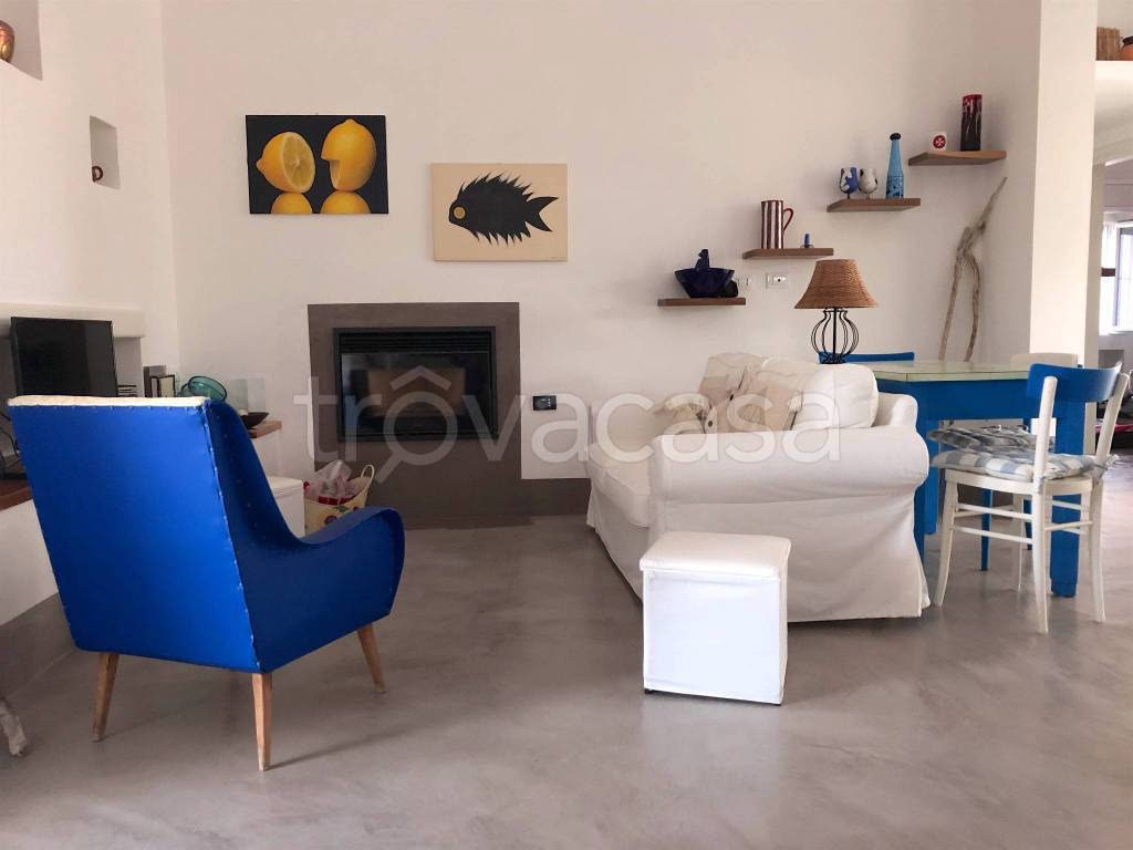 casa indipendente in affitto a Maruggio
