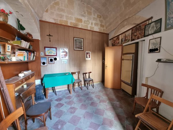 locale commerciale in affitto a Massafra
