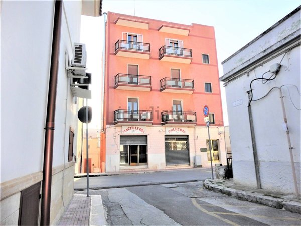 locale commerciale in affitto a Montemesola