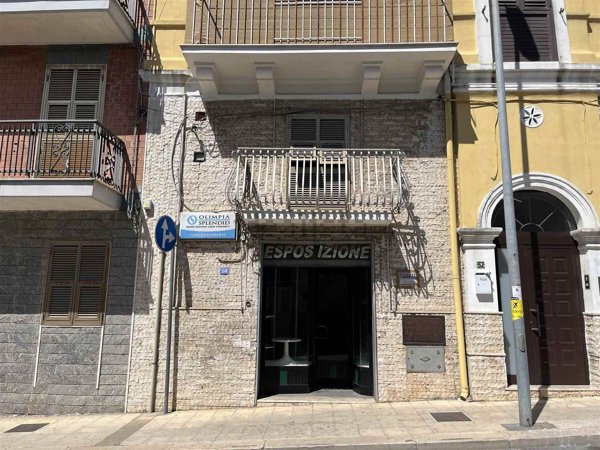 locale commerciale in affitto a Palagianello