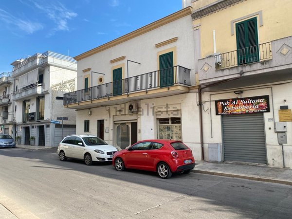 locale commerciale in affitto a Palagiano
