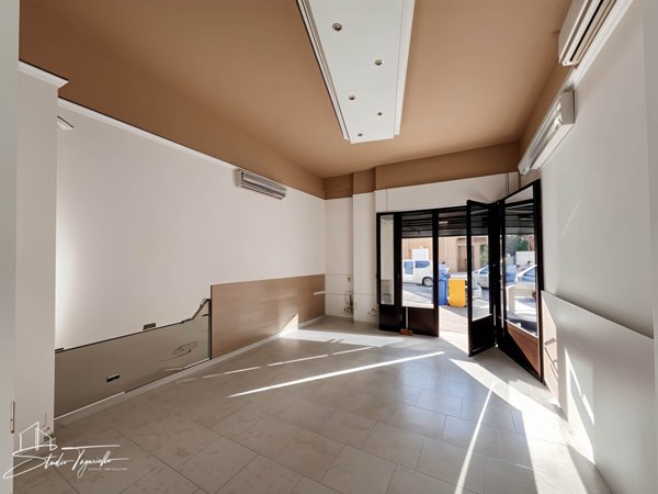 negozio in affitto a Palagiano