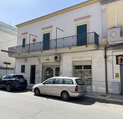 locale commerciale in affitto a Palagiano
