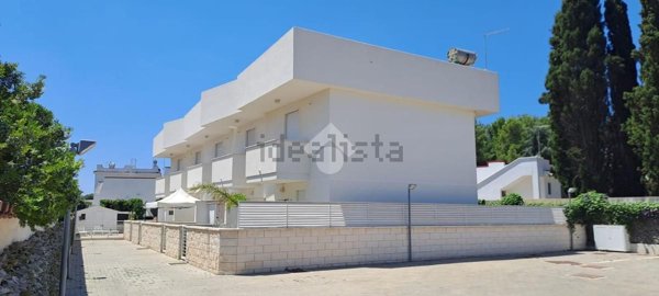 casa indipendente in affitto a Pulsano in zona Marina di Pulsano