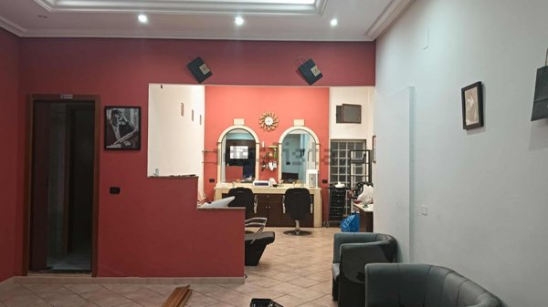 locale commerciale in affitto a San Giorgio Ionico