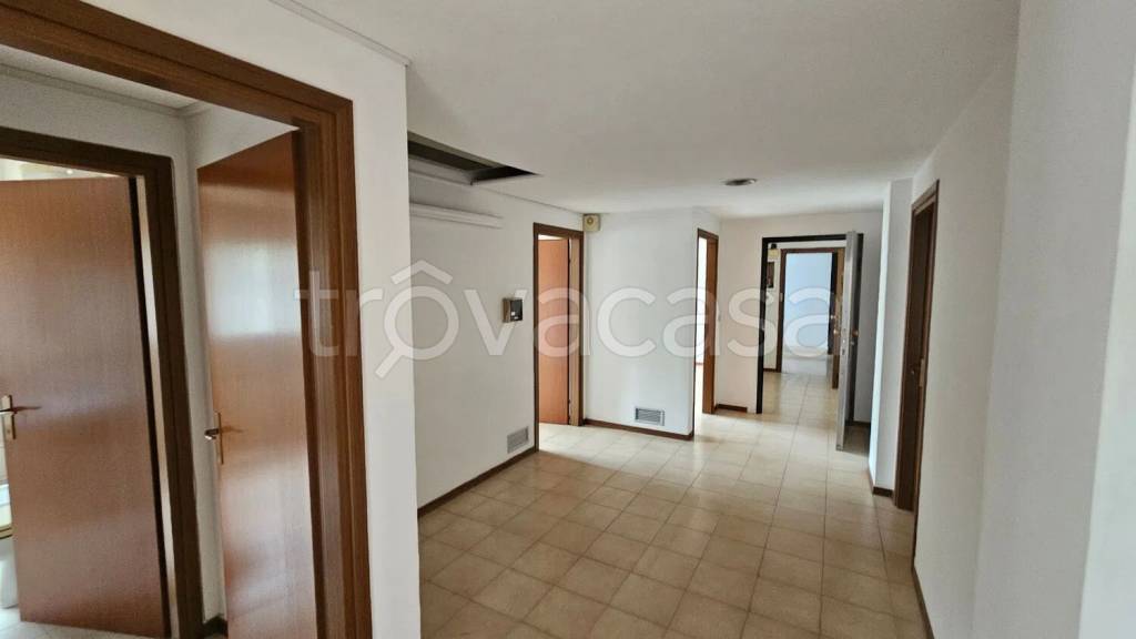 appartamento in affitto a San Giorgio Ionico