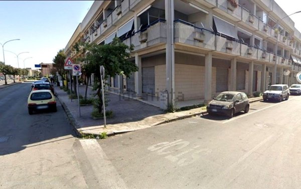 locale commerciale in affitto a San Giorgio Ionico