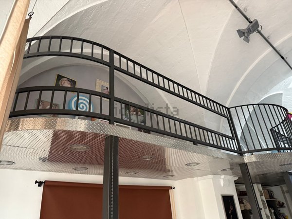 locale commerciale in affitto a Sava