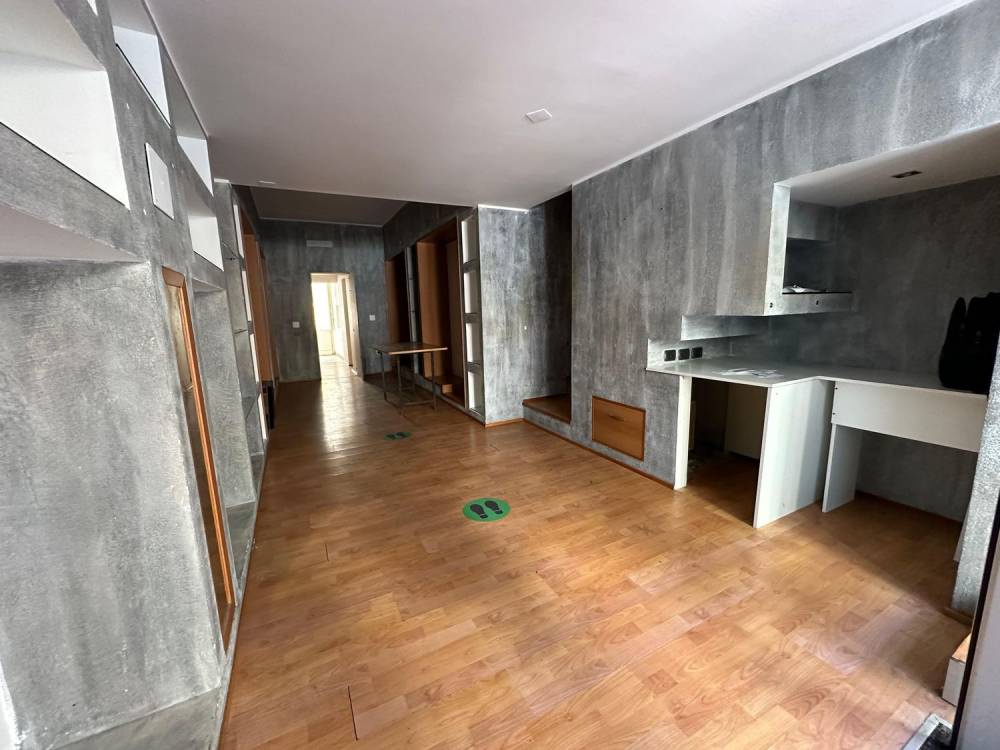 locale commerciale in affitto a Taranto in zona Borgo