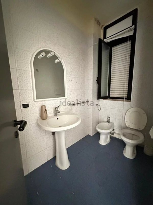 appartamento in affitto a Taranto in zona Borgo