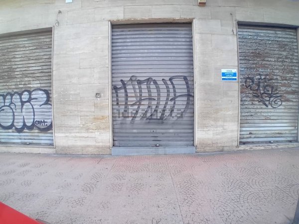 locale commerciale in affitto a Taranto in zona Tre Carrare-Battisti