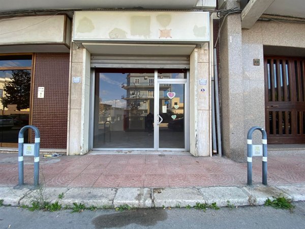 negozio in affitto a Taranto in zona Borgo