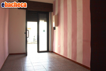 locale commerciale in affitto a Taranto in zona Borgo Antico