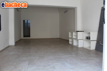 locale commerciale in affitto a Taranto in zona Borgo Antico