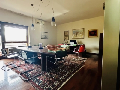 appartamento in affitto a Taranto in zona Borgo