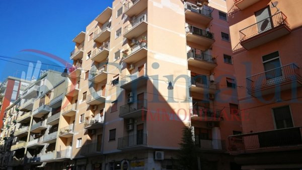 appartamento in affitto a Taranto in zona Tre Carrare-Battisti