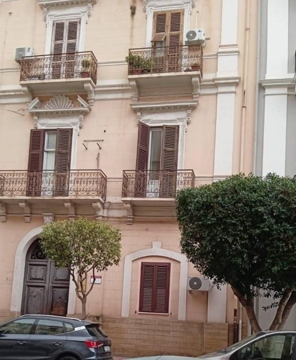 appartamento in affitto a Taranto in zona Borgo Antico