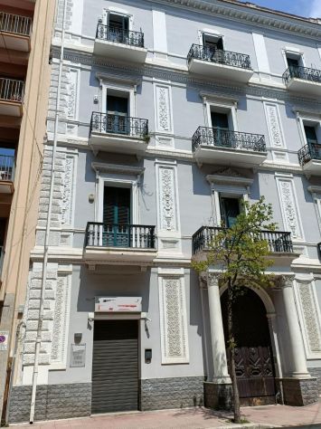 locale commerciale in affitto a Taranto in zona Borgo