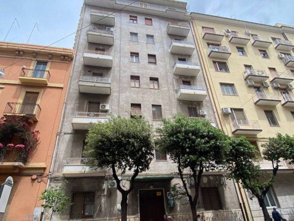 appartamento in affitto a Taranto in zona Borgo