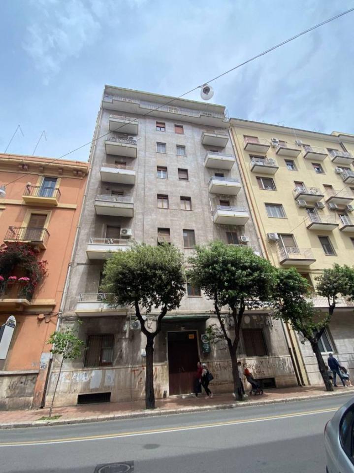 appartamento in affitto a Taranto in zona Borgo