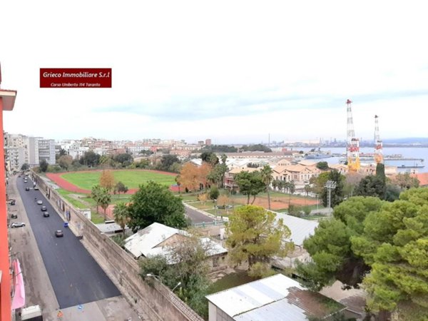 appartamento in affitto a Taranto in zona Tre Carrare-Battisti