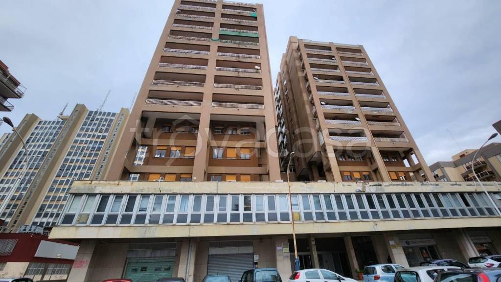 appartamento in affitto a Taranto in zona Tre Carrare-Battisti