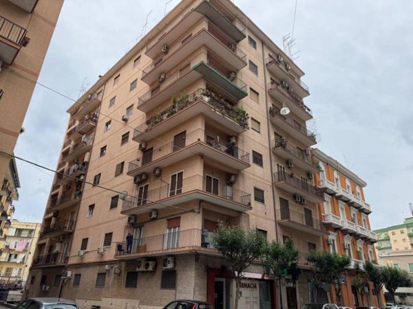 appartamento in affitto a Taranto in zona Italia-Montegranaro