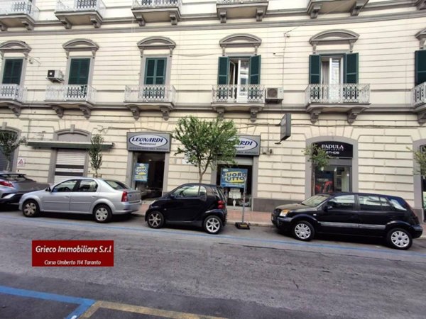 negozio in affitto a Taranto in zona Borgo