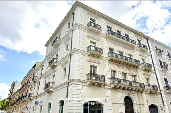appartamento in affitto a Taranto in zona Borgo