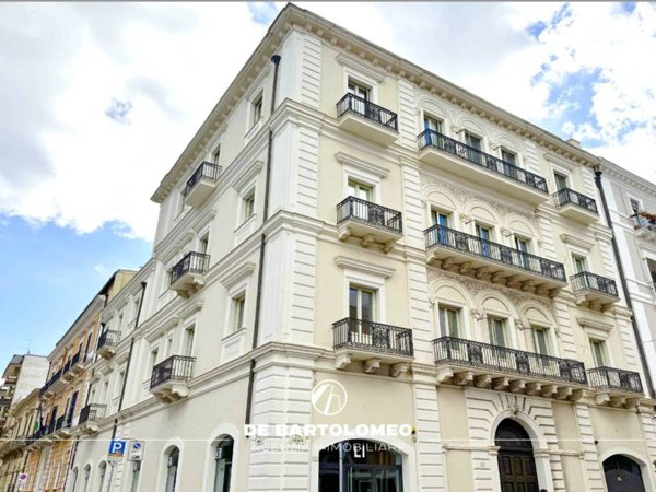 appartamento in affitto a Taranto in zona Borgo