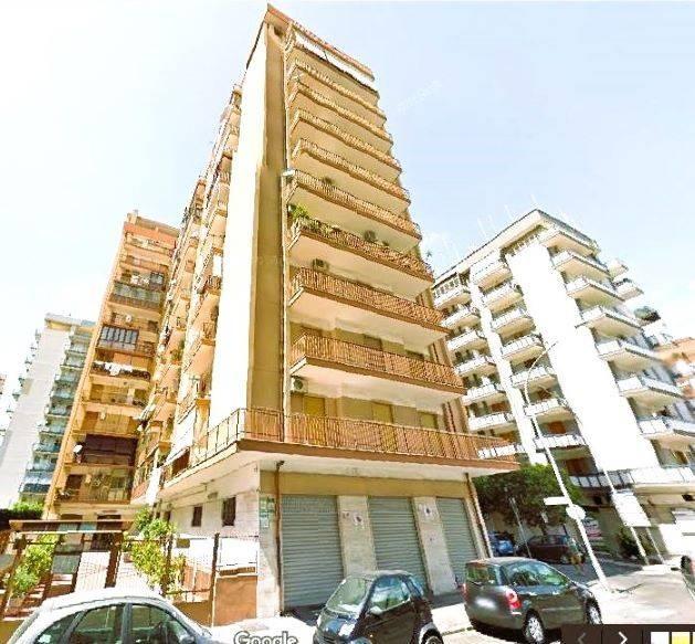 appartamento in affitto a Taranto in zona Italia-Montegranaro