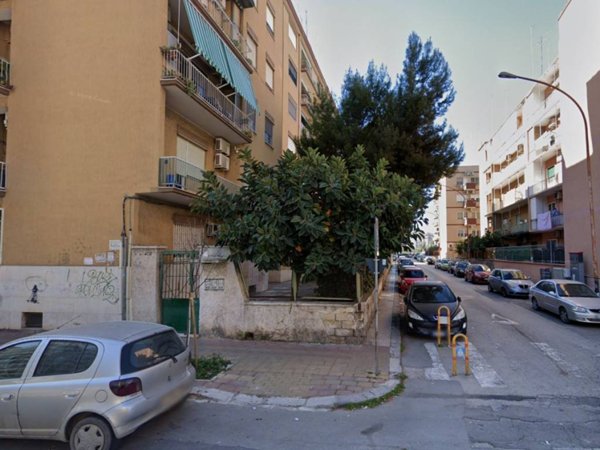 appartamento in affitto a Taranto in zona Tre Carrare-Battisti
