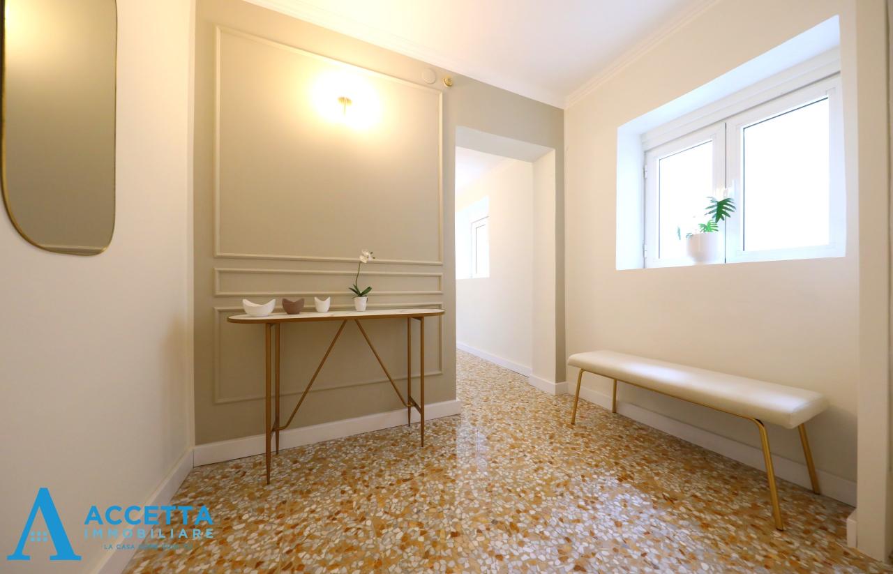 appartamento in affitto a Taranto in zona Borgo