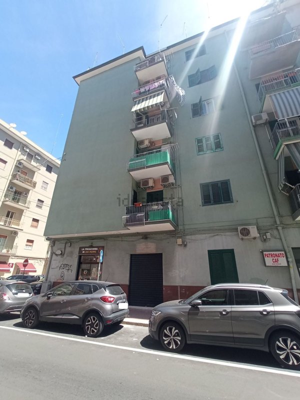 locale commerciale in affitto a Taranto in zona Italia-Montegranaro