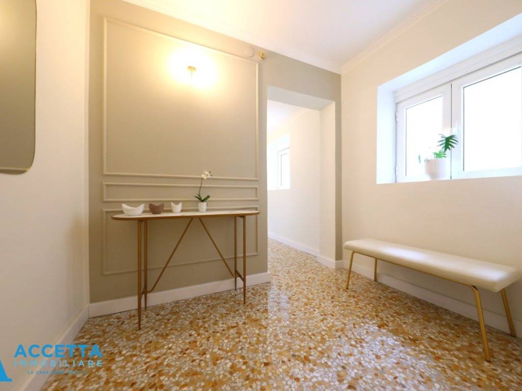 appartamento in affitto a Taranto in zona Borgo