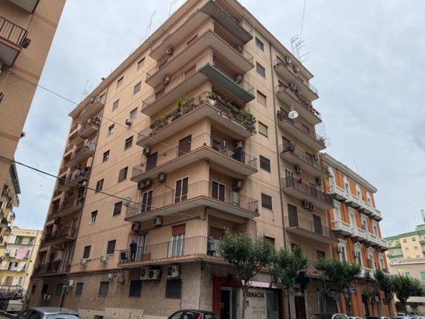 appartamento in affitto a Taranto in zona Italia-Montegranaro
