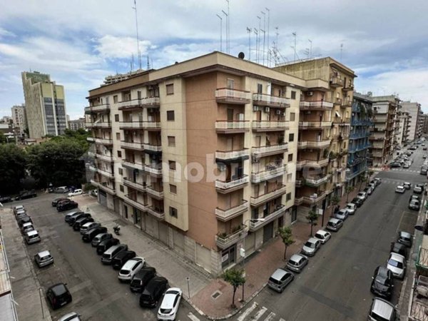 appartamento in affitto a Taranto in zona Tre Carrare-Battisti