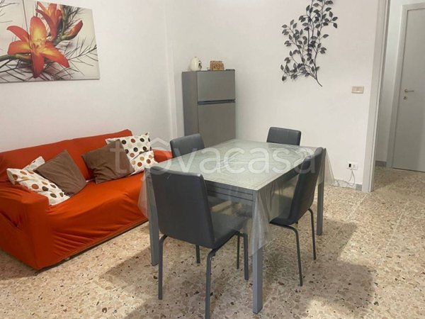 appartamento in affitto a Taranto in zona Italia-Montegranaro