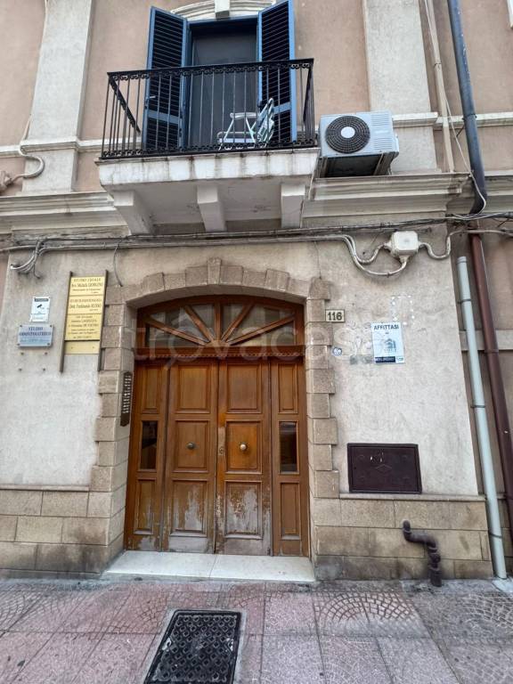 appartamento in affitto a Taranto in zona Borgo