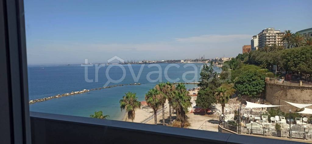 appartamento in affitto a Taranto in zona Borgo