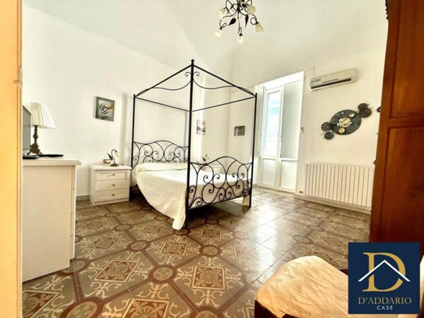 appartamento in affitto a Taranto in zona Borgo