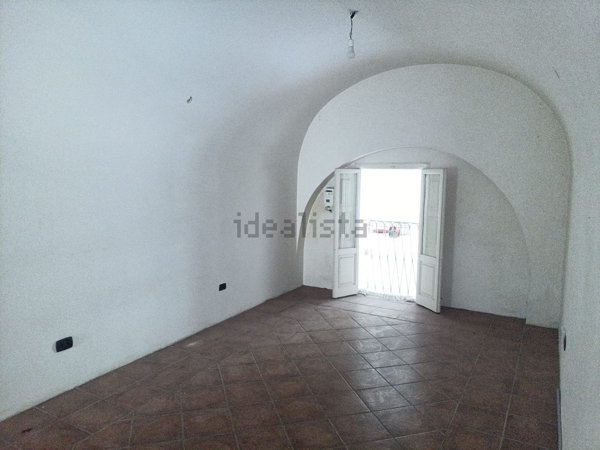 appartamento in affitto a Taranto in zona Borgo