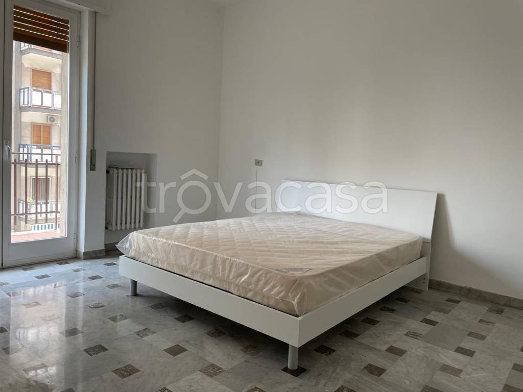 appartamento in affitto a Taranto in zona Italia-Montegranaro